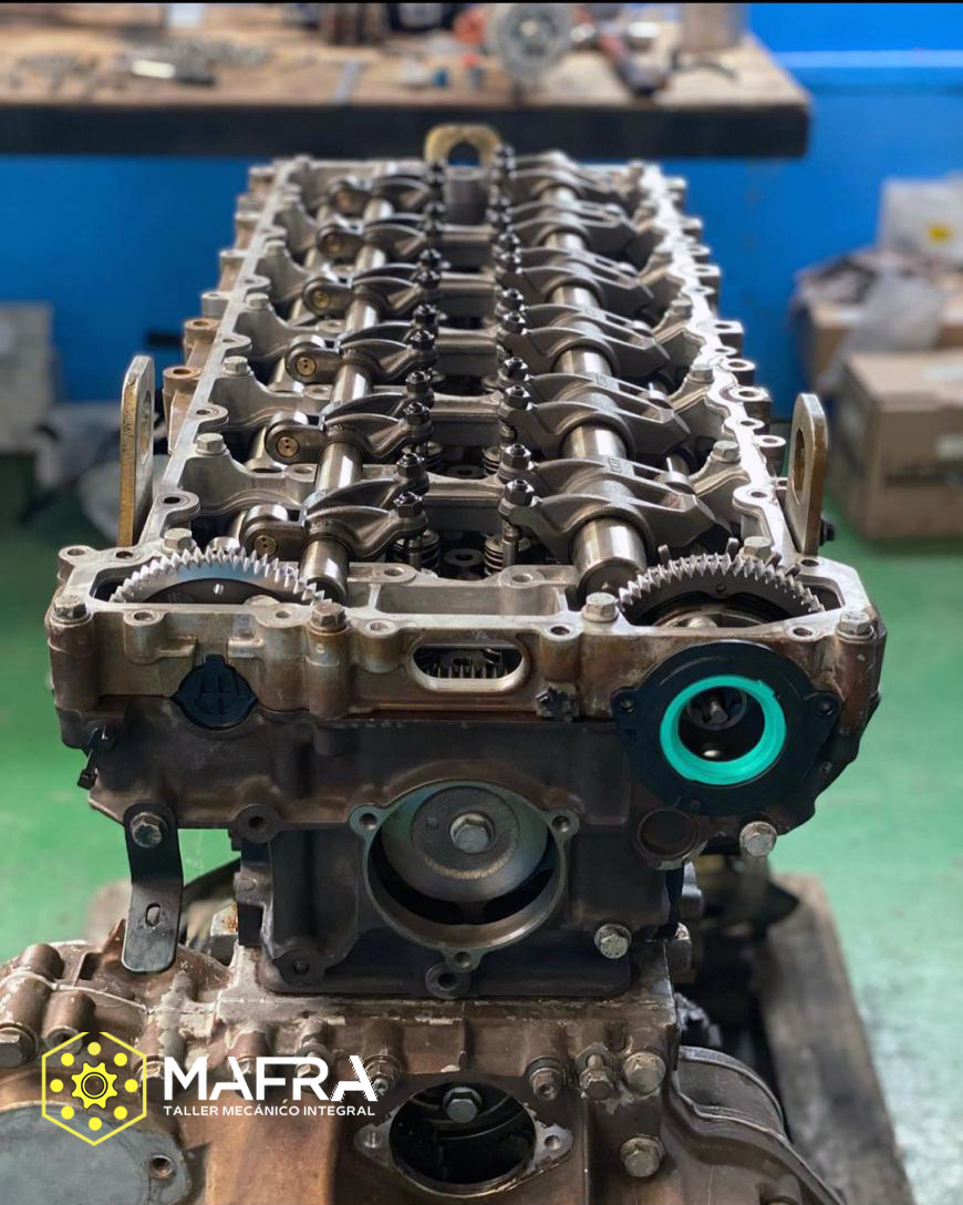 Proceso de ajuste motor Mercedes - MAFRA TMI